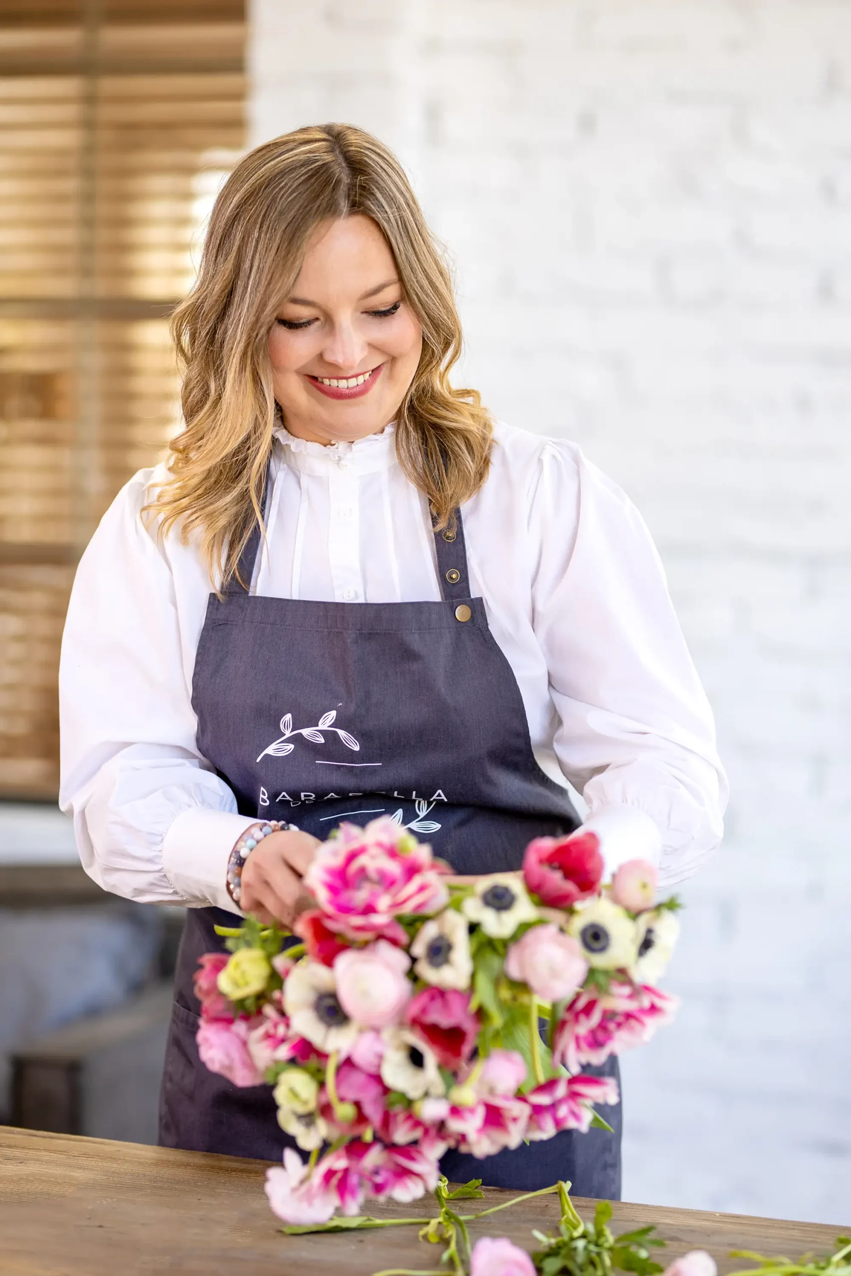 Letisztult üzleti portré vállalkozónő részére Budapesten